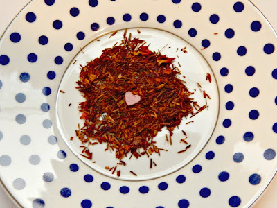 top 3 loose leaf teas-sweet hearts rooibos tea thehollypaige.blogspot.com