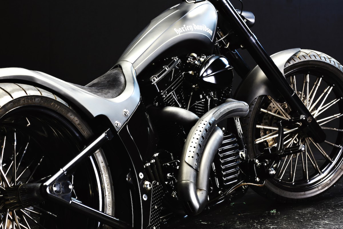 Gambar Wallpaper Harley Davidson 2003 FXSTB Custom [U-TERA]