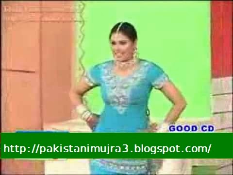 Introduction of Payal Chaudhry Stage Actress
