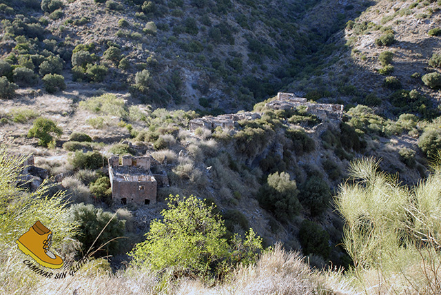Ruinas de la Cortijada del Cerro del Moro de Sopalmo
