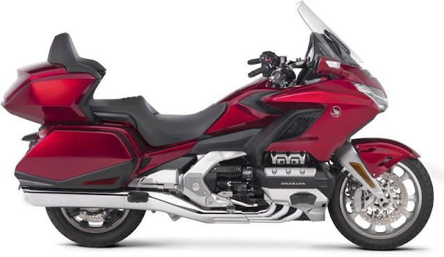 Honda Gold Wing 2018, Motor Pertama yang Dilengkapi Sistem CarPlay