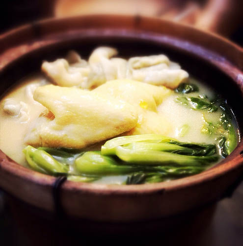Clay Pot Wonton Chicken Soup 砂鍋雲吞雞 Chinese Recipes At Thehongkongcookery Com
