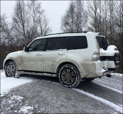 Pajero-Off-Road-Körning-Crossbana