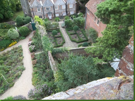 100_4280  The gardens from the Tower
