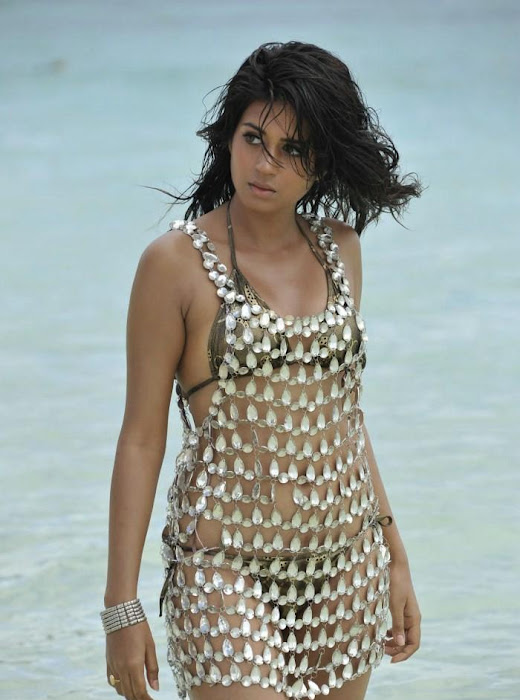 shraddha das bikini , shraddha das unseen pics