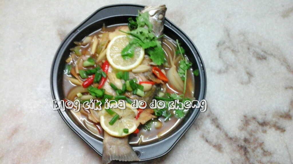 Blog Cik Ina Do Do Cheng: Ikan siakap masak stim lemon ...