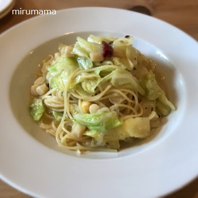 キャベツのパスタ