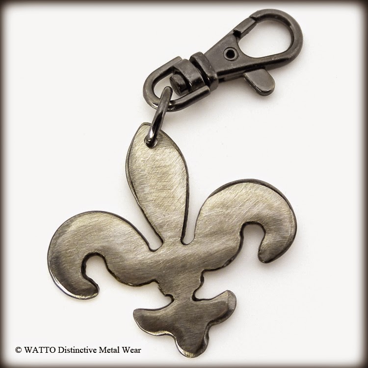 http://shop.wattoonline.com/Fleur-de-lis-Key-Chain-2005.htm