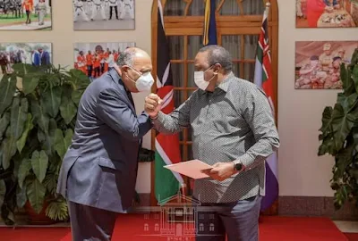 وزير الخارجية يلتقي بالرئيس الكيني في أولى محطات جولته الأفريقية.