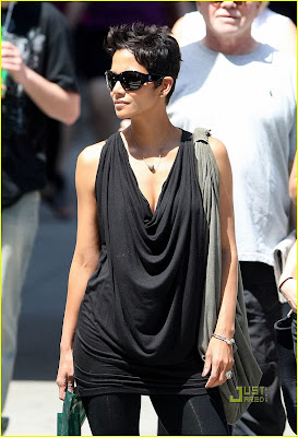 Halle Berry Hot Photo