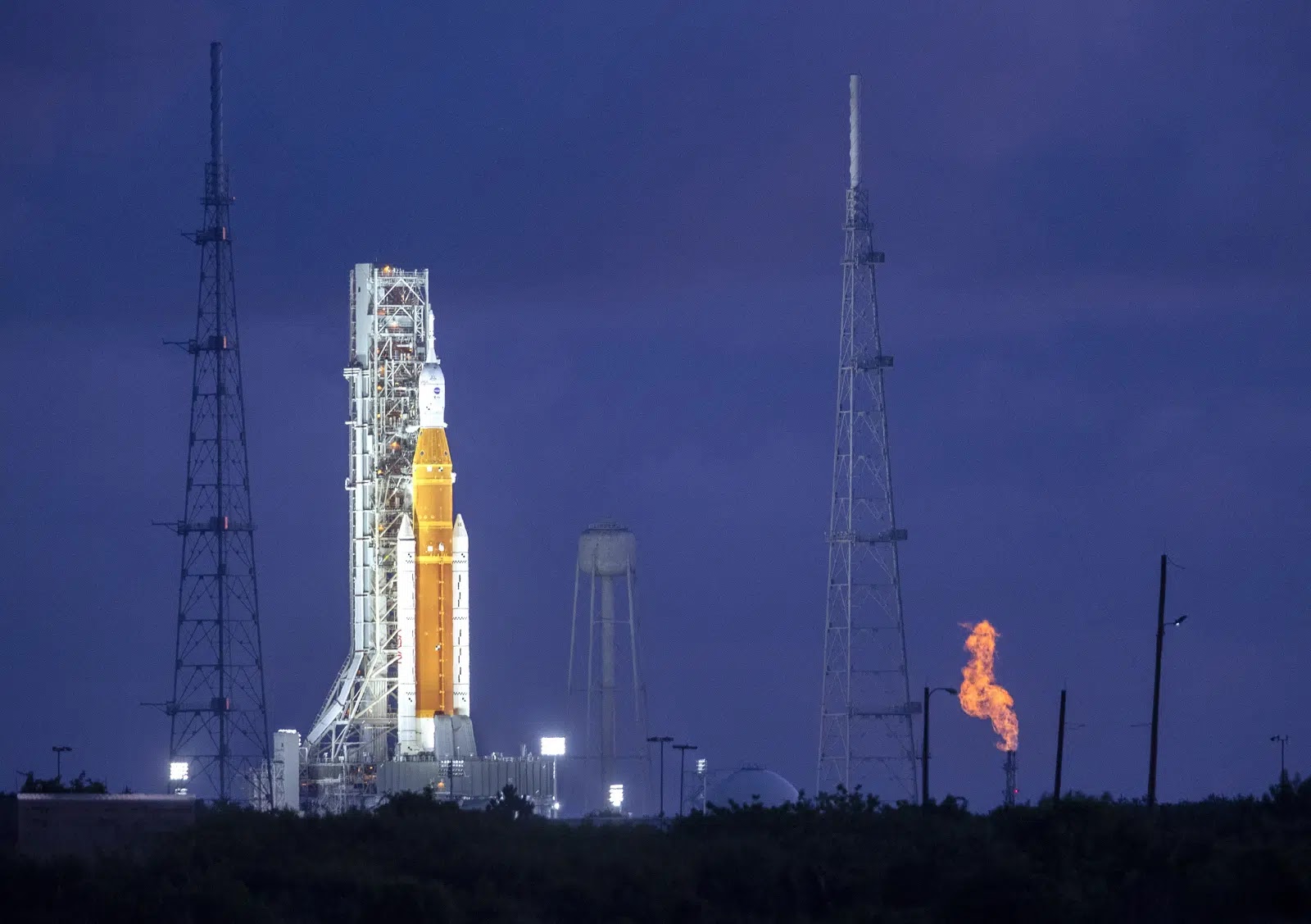 Jefe de la NASA advirtió que China podría reclamar la Luna como suya