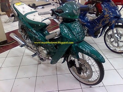 Motor Supra x 125 Modifikasi Ceper