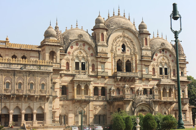 Gujarat, Vadodara, History, Heritage, Culture, Maratha Rule in Gujarat, Laxmi Vilas Palace, Baroda, Gaekwad, Maharaja Sayajirao Gaekwad III