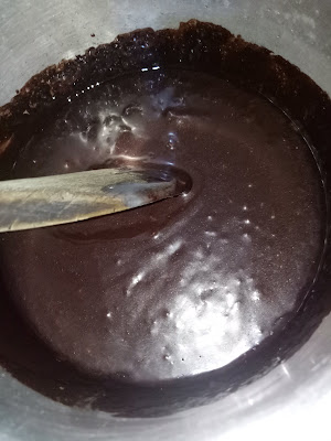 RESEPI, KEK COKLAT MOIST, KEK COKLAT MOIST KUKUS, CARA MEMBUAT KEK COKLAT MOIST SUKATAN CAWAN, KEK C9KLAT LEMBAB SUKATAN CAWAN, RESEPI KEK KUKUS, RESEPI KEK COKLAT LEMBAB YANG MUDAH, CARA MEMBUAT TOPPING COKLAT, TOPPING COKLAT KEK, CARA MUDAH BUAT KEK, KEK COKLAT LEMBAB,