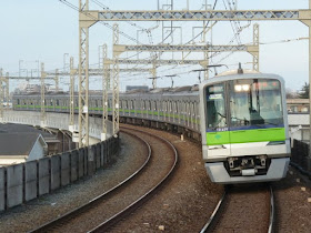 京王電鉄　急行　橋本行き8　都営10-300形
