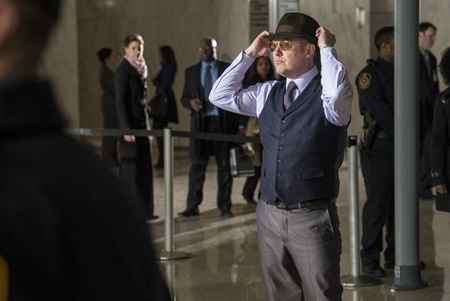 blacklist-saison-1-episode-1-11230975hwlbs