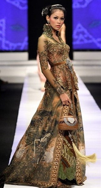 Contoh Kebaya Untuk Lamaran dan Akad Nikah Terbaru 2016/2017