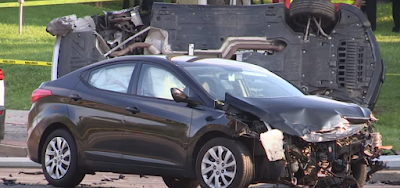 How much does a car accident lawyer earn per month