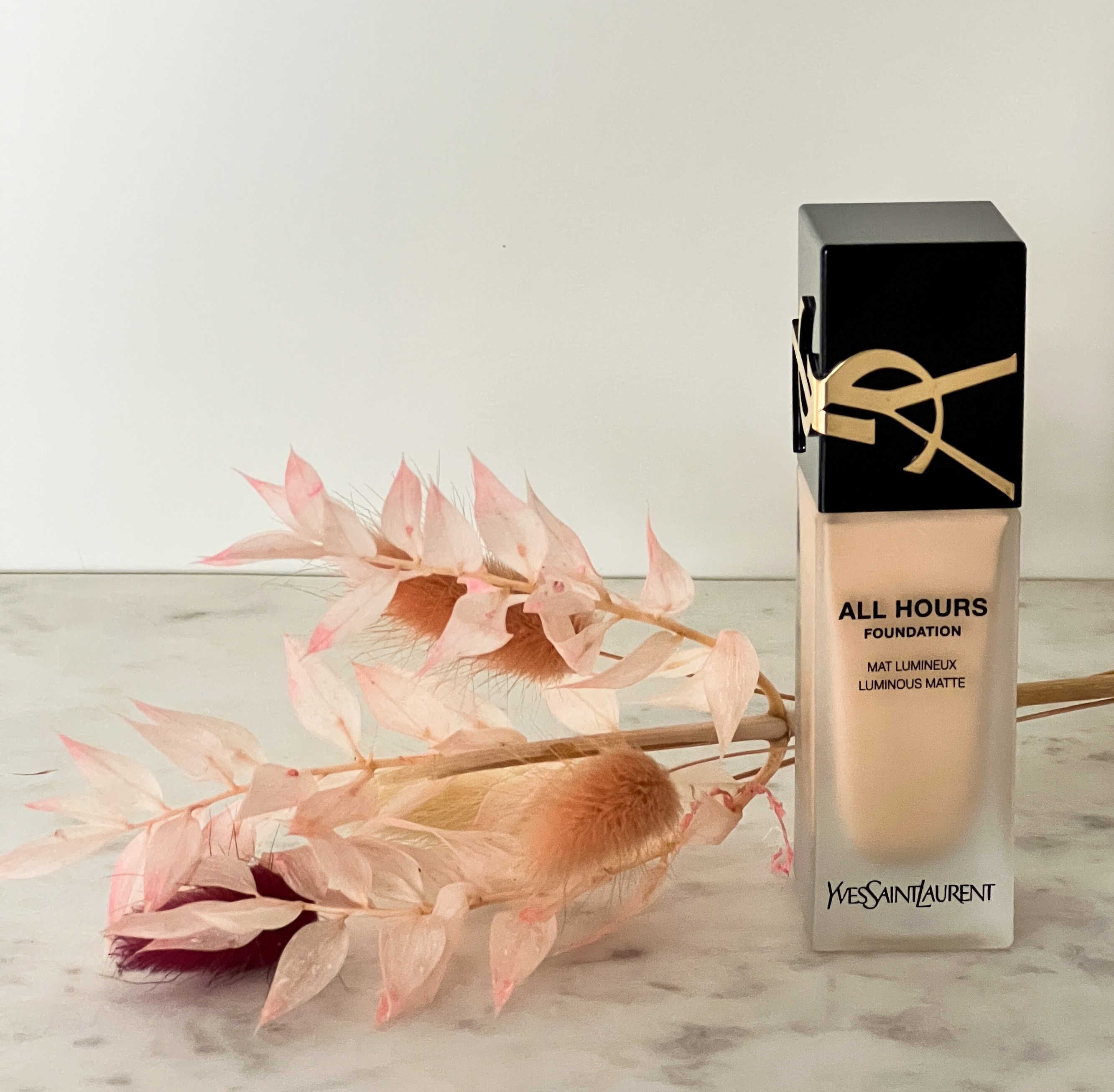Review: YSL All Hours Luminous Matte Foundation