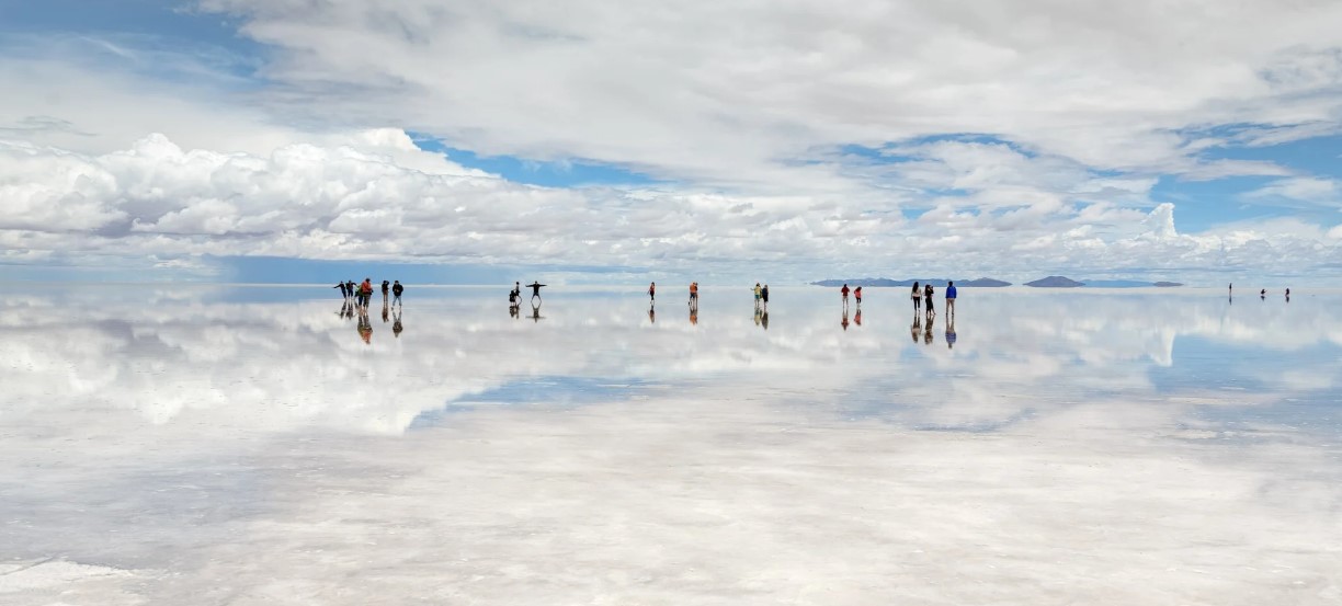 Tour the El Salar de Uyuni salt flats - Best Places to Visit in South America