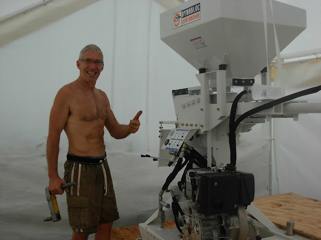LM714 Dynablok Press