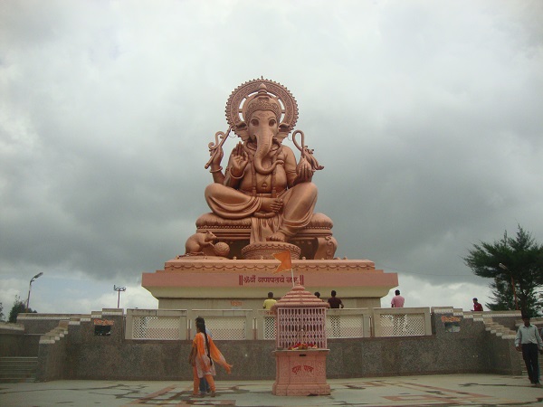 Birla Ganesh Near Pune at Somatane