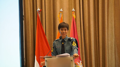 Serda Maria Vanessa Siswa Kodiklat TNI AL  Ikuti  International Model United Nations (IMUN)