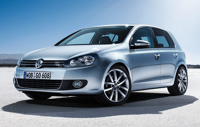 Win a VW GOLF GTI with Celcom Roaming Rate Promo