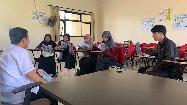 Program Studi Pendidikan Bahasa Arab IAIN Palangka Raya Berjaya Gelar Pelatihan Qira'atul Kutub untuk Mahasiswa PBA: Memperkaya Kosakata Bahasa Arab