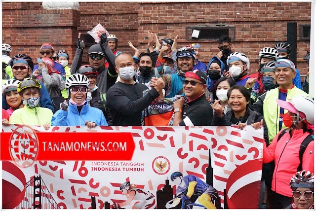 Sambut HUT KE-76 RI, Masyarakat Indonesia Gowes Seberangi Jembatan Golden Gate San Francisco 