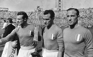 Ballarin (right), with Torino teammates Valentino Mazzola and Ezio Loik, line up for Italy