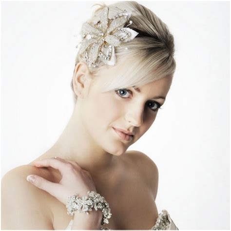 Beautiful Hairstyles For Your Evening Party