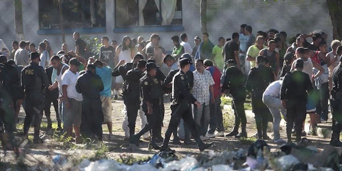 Mundo/ Autoridades guatemaltecas revisan cárcel tras masacre de 14 reos
