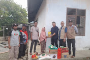 Dinsos Aceh Besar Antar Bantuan Masa Panik Korban Kebakaran Punie