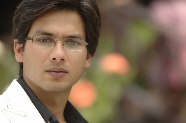 Shahid Kapoor HD Wallpaper