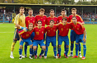 SELECCIÓN DE ESPAÑA SUB 21 - Temporada 2007-08 - Roberto, Torrejón, Javi Martínez, Raúl García, Miguel Torres y Piqué; Diego Capel, Jurado, Sisi, Bojan y Crespo - POLONIA Sub21 0 ESPAÑA Sub21 2 (Jurado y Bojan) - 12/10/2007 - Campeonato de Europa Sub21 2009, clasificación - Wloclawek, Polonia, estadio Chopina