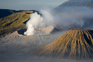 Animasi Erupsi Gunung Api