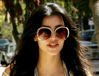 Kim Kardashian Sunglasses - Chloe Myrte