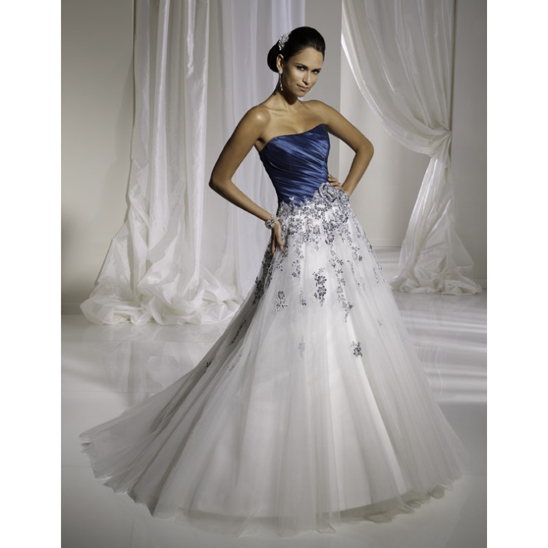 strapless white wedding dresses