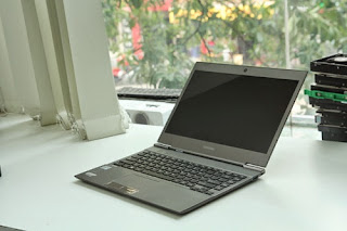 laptop-cu-toshiba-satellite-z930