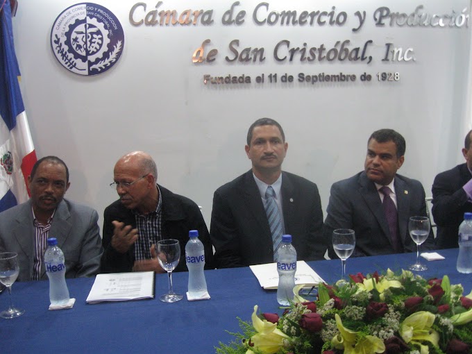 Administrador de EDESUR anuncia construcción de dos subestaciones en San Cristóbal