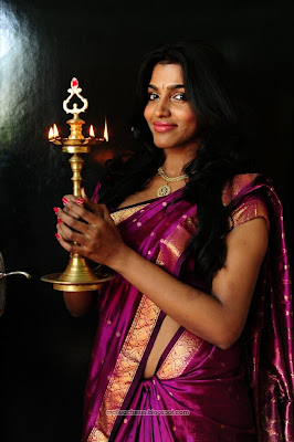 Dhanshika hot saree photoshoot stills
