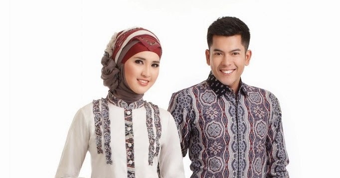 Foto koleksi model baju  batik pria dan wanita couple  unik  