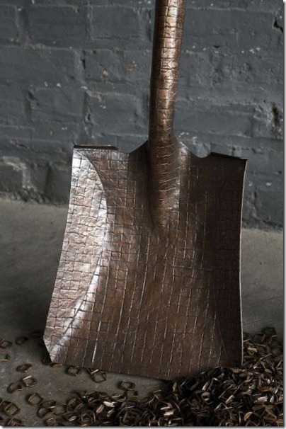 tools_made_out_of_coins_640_08
