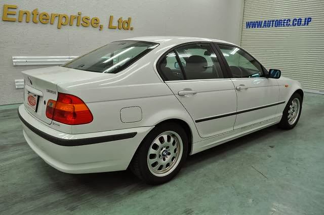 2002 BMW 320I RHD