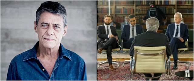 O cantor e compositor Chico Buarque apoia o movimento lançado nesta semana pelo site “Jornalistas Livres” contra o uso da música ‘Roda Viva’, de sua autoria, no programa da TV Cultura.
A reação ocorreu após a entrevista de Michel Temer na atração. Na ocasião, os representantes da grande mídia convidados para questionar o presidente exerceram papel de subserviência e camaradagem.