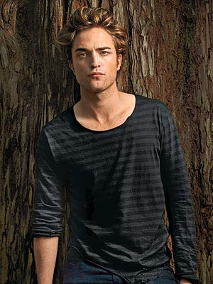 Robert Pattinson Hot