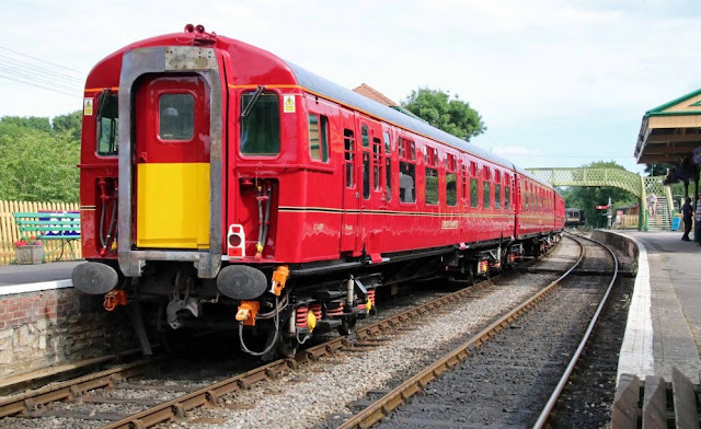 4TC Heritage Set on the Swanage Railway