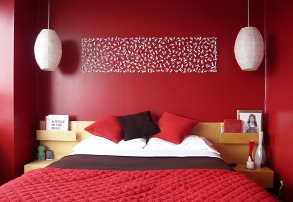 Red Bedroom Decorating Ideas