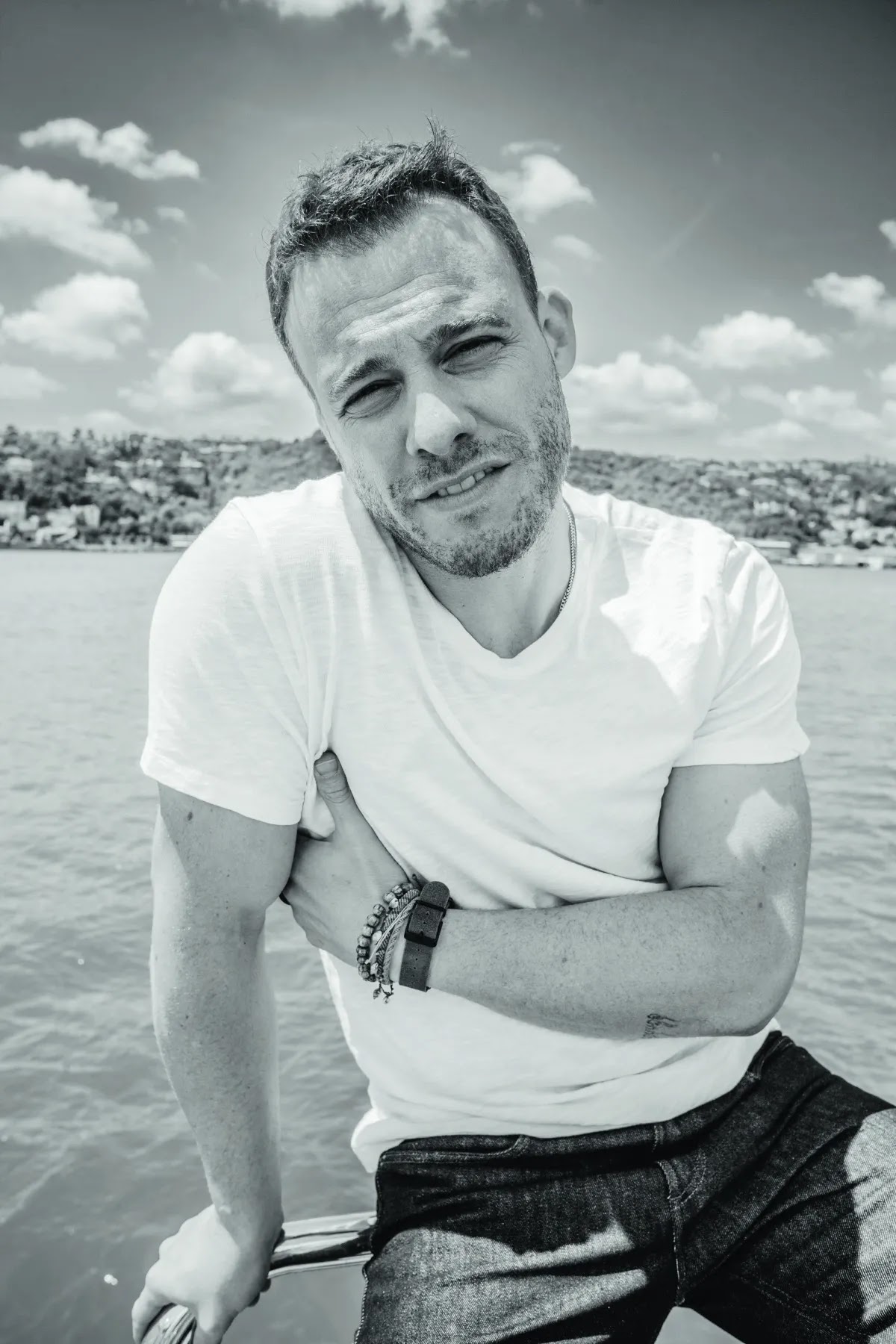 Kerem Bürsin: What's happening with Turkish television is wonderful. Being global means being able to work and grow from your own country.(Vanity Fair full interview)